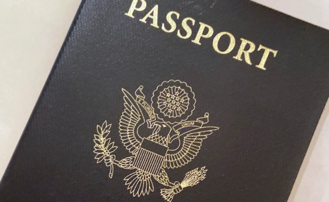 Departamenti Amerikan i Shtetit lëshon pasaportën e parë me gjini të papërcaktuar