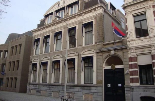 “Non-grata” e zyrtarëve rusë nga Kosova, ambasada ruse në Serbi del me reagimin e fortë