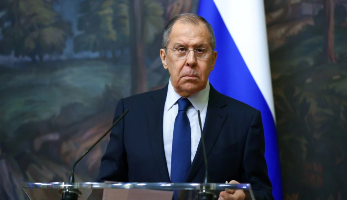 Rusia njofton pezullimin e misionit rus në NATO