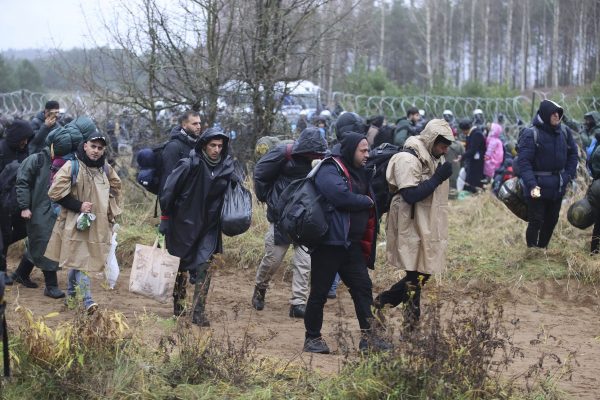 Kryeministri polak: Putini, organizator i krizës me migrantë