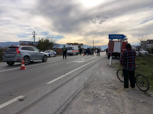 Plagosen dy police të Frontex në afërsi të rrugën Korçë-Pogradec
