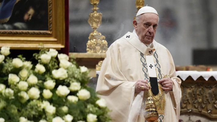 Papa Françesku emëron gruan e parë në një post të lartë të Vatikanit