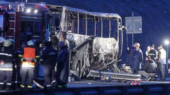 12 fëmijë shqiptarë, mes tyre dy binjakë, mes viktimave në autobusin me turistë
