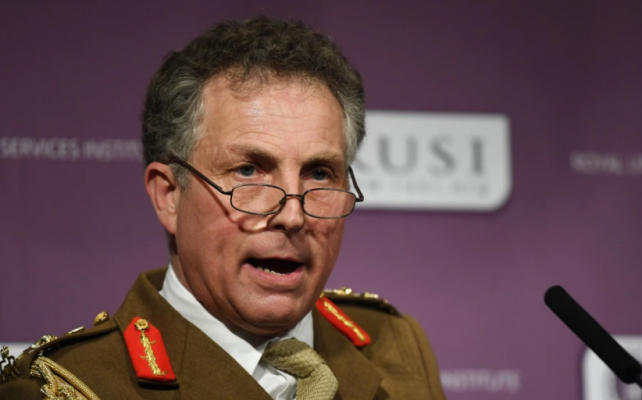 Gjenerali britanik paralajmëron për rrezikun e një lufte mes Rusisë dhe Perëndimit