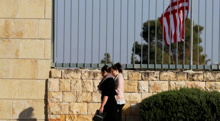 Izraeli dhe palestinezët shkëmbejnë replika lidhur me misionin amerikan në Jerusalem