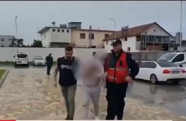 Kapet furgoni me mbi 96 kg kanabis/ Arrestohen 4 të rinjtë në Shkodër
