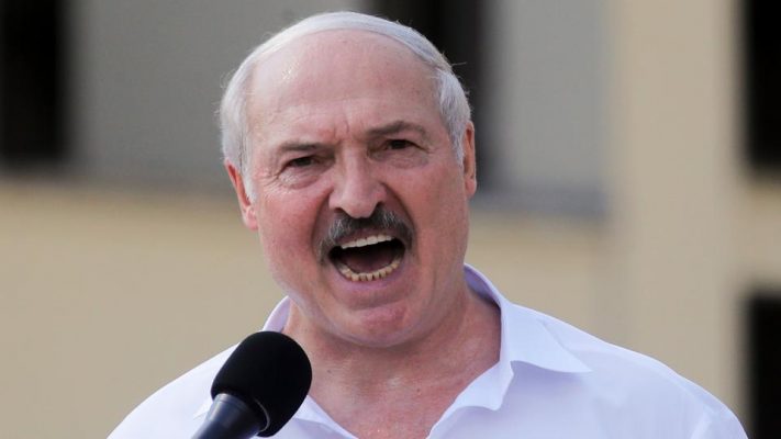 Lukashenko “shpërthen” ndaj udhëheqësve evropianë: Bastardë të çmendur!