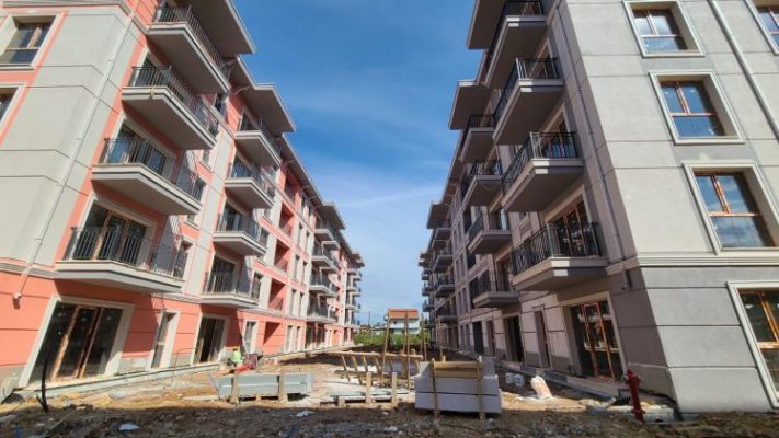 Lista / Bashkia e Tiranës hedh shortin publik për shpërndarjen e apartamenteve te “5 maji”