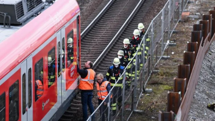 Shpërthim i fuqishëm pranë një stacioni treni në Mynih të Gjermanisë