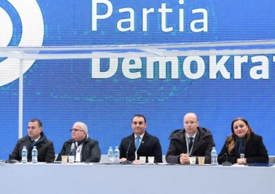 Rithemelimi kallzim penal ndaj kryetarit dhe kancelarit të Gjykatës së Tiranës