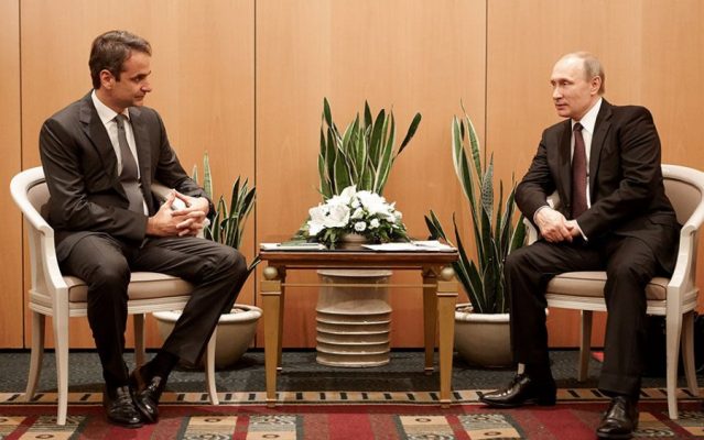 Mitsotakis takohet me Putin/ Kryeministri grek shpreh shqetësimin për situatën në Ukrainë