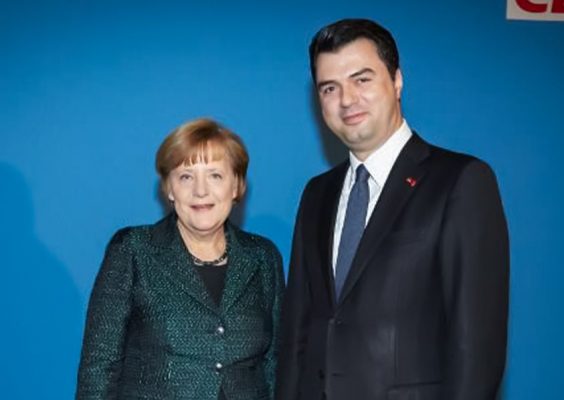 Merkel largohet nga politika/ Basha: Shqiptarët do të jenë përjetë mirënjohës për vëmendjen tuaj