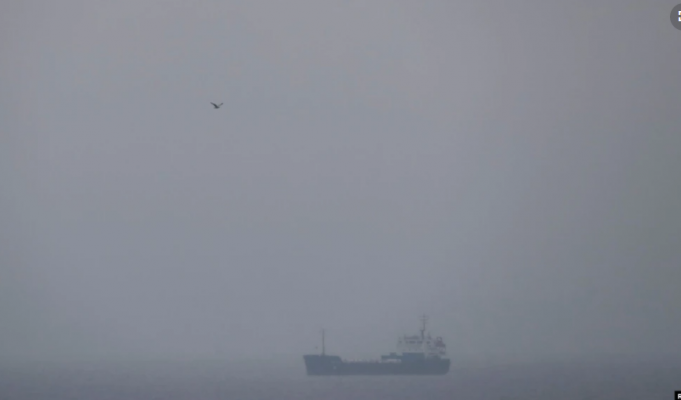 Zhdukën dy persona pas përplasjes së dy anijeve në detin Baltik