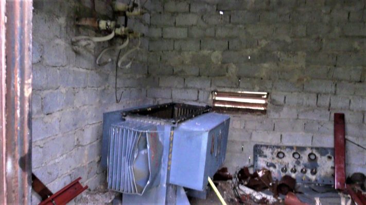 Vidhet transformatori i energjisë elektrike në Zenisht, banorët: Policia duhet të patrullojë natën