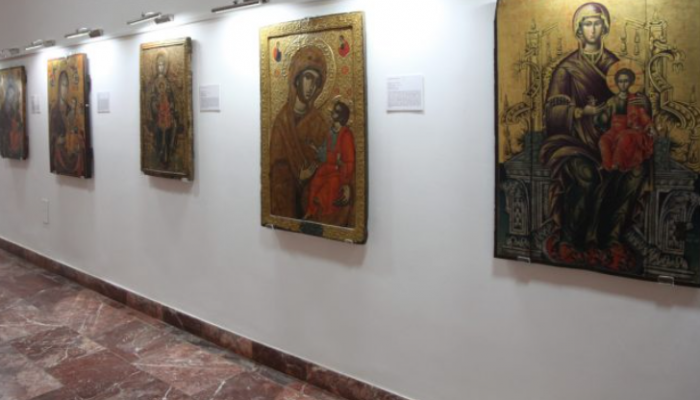 Ekspozohen ikonat bizantine, veprat kanë në qendër figurën e Shën Mërisë