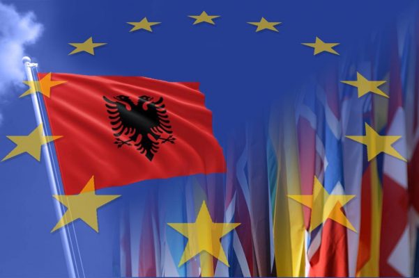 Shqipëria hap nesër negociatat/ Vizion Plus siguron draft konkluzionet: Kapitujt e parë, drejtësia dhe lufta kundër korrupsionit