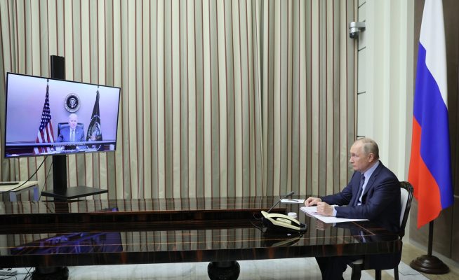Takimi Biden-Putin/ Shtëpia e Bardhë dhe Kremlini publikojnë versionet e tyre për bisedimet