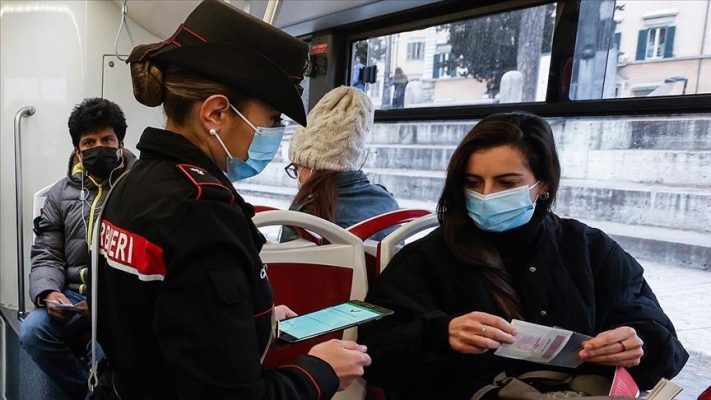 Italia do të lehtësojë masat për personat që kanë pasur kontakt me të infektuarit