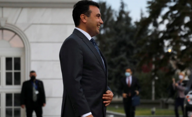 Zoran Zaev largohet sot nga posti i kryeministrit të Maqedonisë së Veriut, pritet të mandatohet Dimitar Kovaçevski