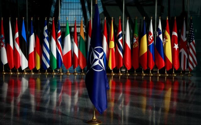 NATO refuzon kërkesat ruse: Trupat në Bullgari e Rumani nuk do të tërhiqen