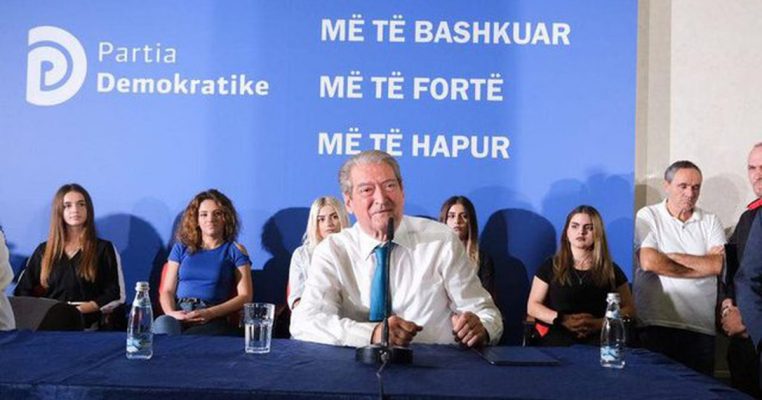 Sot demokratët e Berishës votojnë në 6 bashki për kandidatët në zgjedhjet lokale