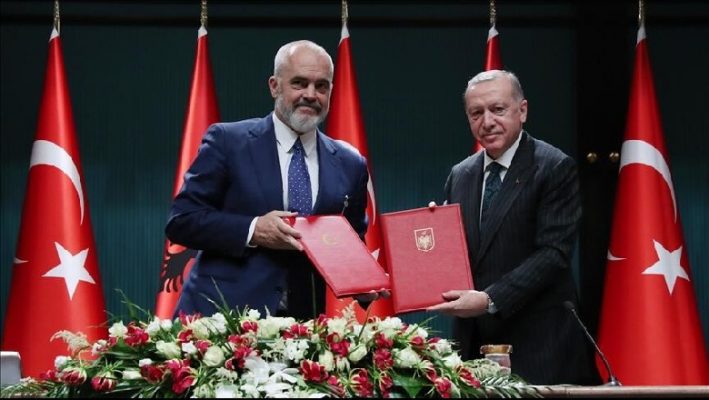 Erdogan vizitë në Tiranë/ Do të mbrohet nga Garda, RENEA dhe efektivë turq