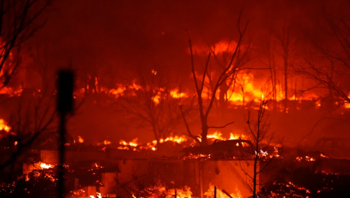 Zjarri në Kolorado, disa të vdekur dhe mbi 1 mijë shtëpi të shkatërruara