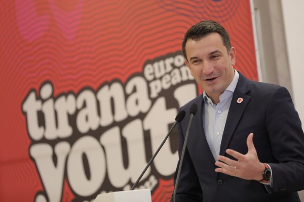 Unifikohen shoqatat e Bashkive, Veliaj: “Tirana Kryeqytet Europian i Rinisë, një mundësi për të promovuar të rinjtë e çdo qyteti shqiptar”