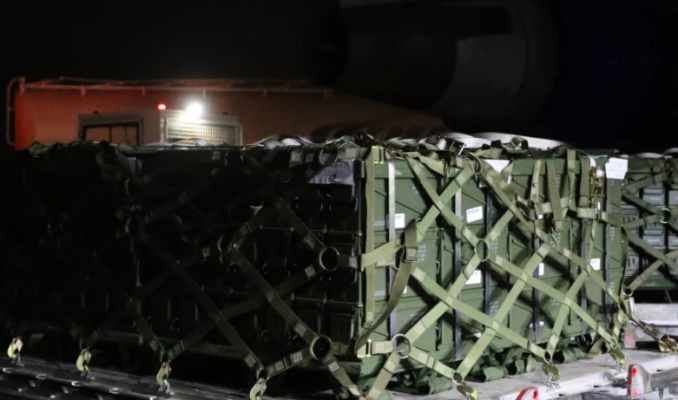 “Ndihma vdekjeprurëse” e SHBA-së, rreth 90 ton municione arrijnë në Ukrainë