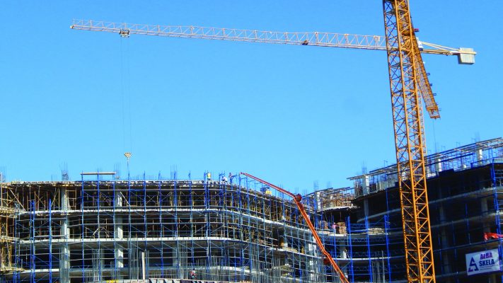 Shtohen lejet e ndërtimit/ Tirana dhe Durrësi, në vend të parë për numrin dhe sipërfaqen