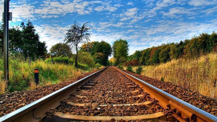 Një hekurudhë Durrës-Prishtinë/ Dy vendet bëjnë gati studimin e fizibilitetit