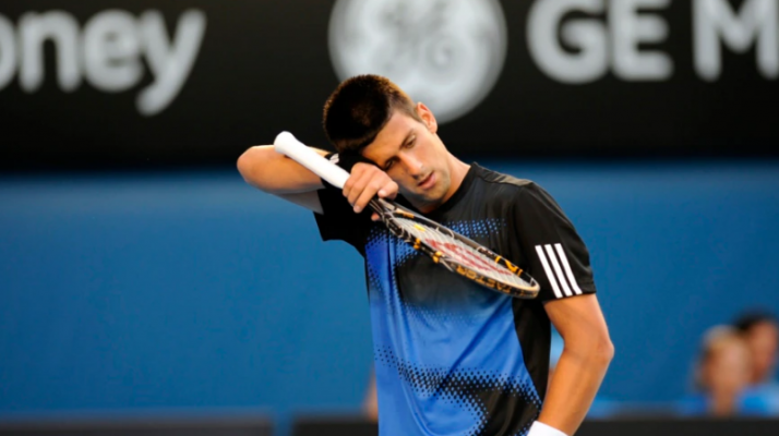 Tenisti serb Novak Gjokoviç lirohet nga qendra e ndalimit në Australi