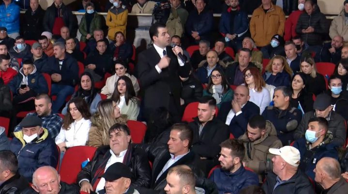 Basha shpërthen ndaj Berishës nga Durrësi: Kaloi vijën e kuqe, tentoi të çojë demokratët në gjakderdhje