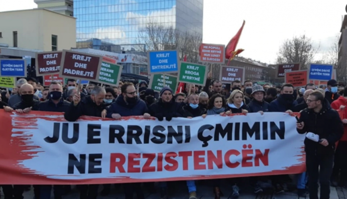 Në Prishtinë protestohet kundër shtrenjtimit të energjisë elektrike