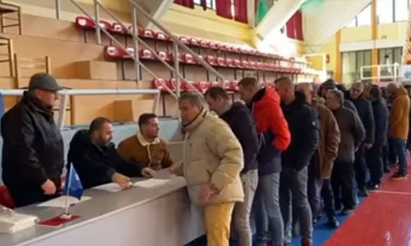 Video-Primaret në Shkodër/ Një numër i madh qytetarësh marrin pjesë në votime