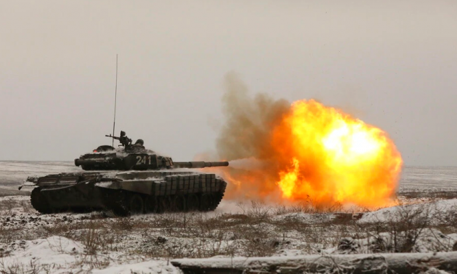 Rusia mohon se po kërkon një pretekst për të sulmuar Ukrainën