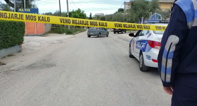 Aksident në Vlorë/ Makina përplas këmbësorin, 69-vjeçari niset menjëherë në spital
