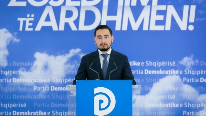 Zgjedhjet e pjesshme vendore/ PD: Fondet për rindërtim po shpërndahen në këmbim të votës