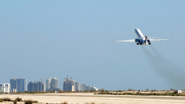 Vietnami heq masat anticovid në fluturimet ndërkombëtare