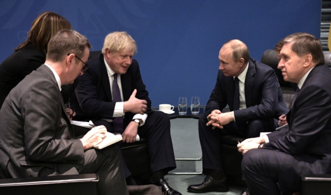 Zgjidhja e krizës mbi Ukrainën/ Zbardhet biseda telefonike mes Johnson dhe Putin