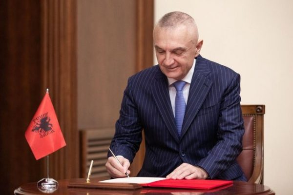 Meta dekreton Gent Sejkon për mandatin e dytë si Guvernator i Bankës së Shqipërisë