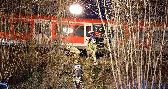 Aksident hekurudhor në Gjermani, një i vdekur dhe mbi 10 të lënduar