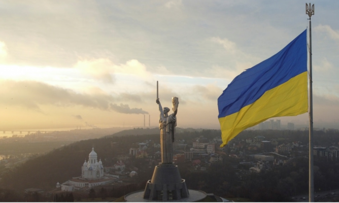 Si e shohin krizën Rusi-Ukrainë, shtetasit amerikanë që jetojnë në Kiev