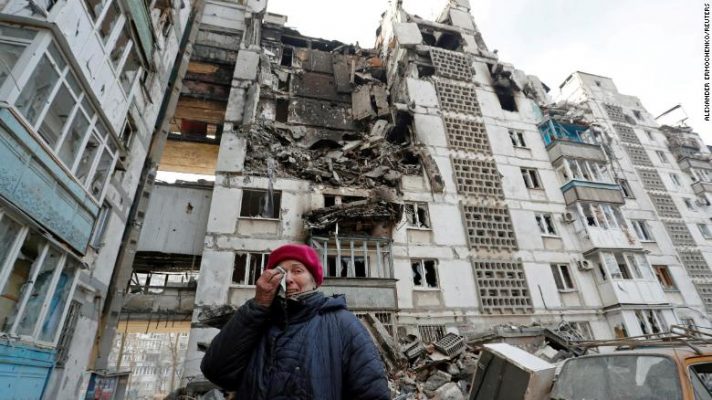Rusia thotë se do të hapë korridorin humanitar nga Mariupoli më 1 prill