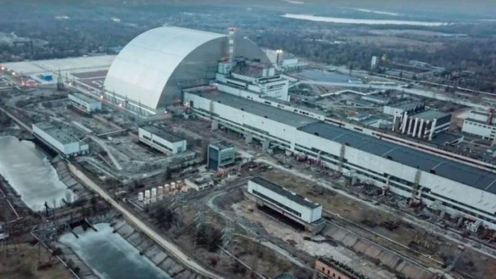 Ukraina kërkon armëpushim pas ndërprerjes së rrymës në Çernobil