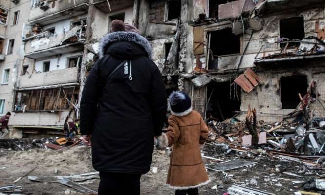 Bombardimet e forcave ruse i afrohen qendrës së Kievit