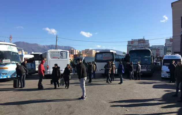 Task Forcë për furgonët dhe autobuzët/ Kontrolle për licencat dhe numrin e pasagjerëve