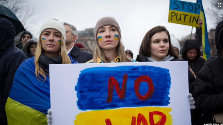 Ukrainasit në SHBA do të marrin ‘status të mbrojtjes së përkohshme’
