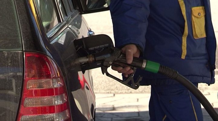 Karburati rritet sërish/ Nafta arrin 198 lekë për litër; ekspertët: Ka spekulime në treg