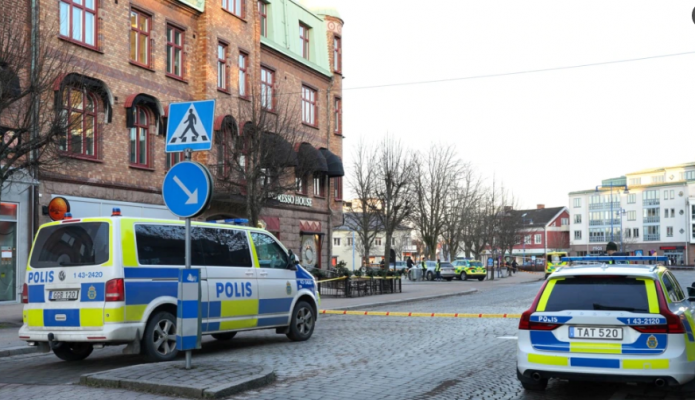 Sulm në një shkollë në Suedi/ Vriten dy gra
